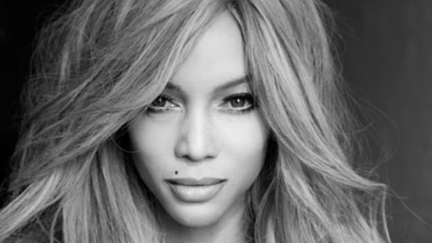 rs_634x951-130911071255-634-9tyra-banks-supermodel-tribute-ls-91113_copy.jpg